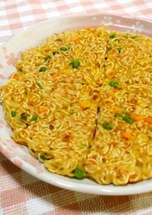 A picture of Instant Ramen Magic Omelette.