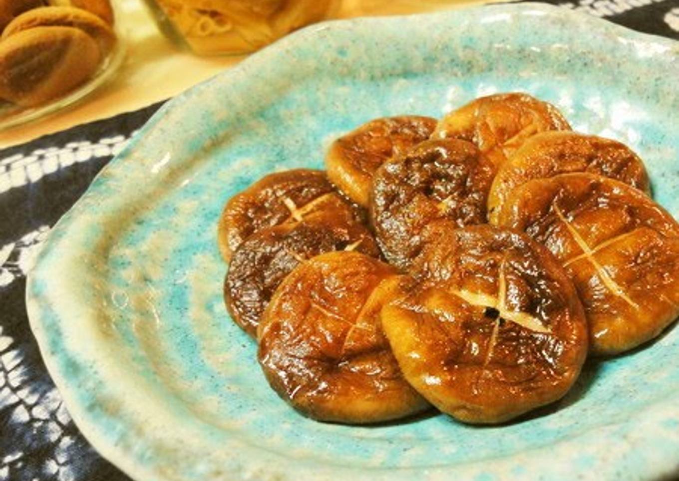 Shiitake Mushrooms Sautéed with Butter and Soy Sauce