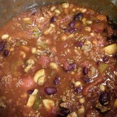A picture of chunky two bean chili.