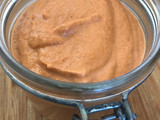Pesto rojo con nueces y piñones