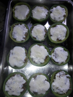 Una foto de Zapallitos rellenos muy ricos y fáciles!