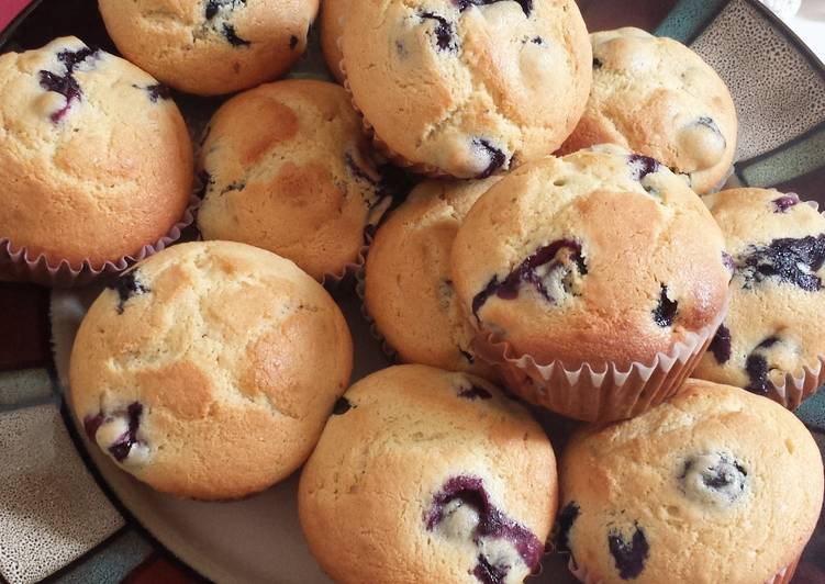 Simple Way to Prepare Speedy Blueberry Muffins