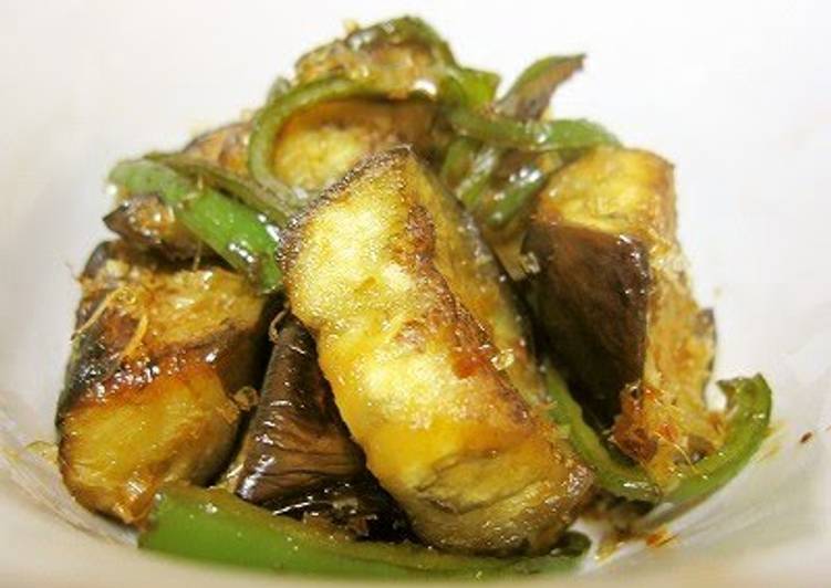How to Prepare Any-night-of-the-week Easy Eggplant &amp; Green Bell Pepper Ponzu Sauce Stir-Fry