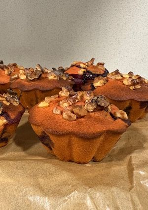 Una foto de Muffins red velvet de arándanos sin gluten