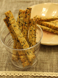 A picture of Double Sesame Cookies.