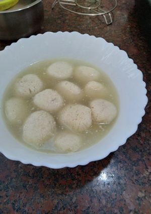 A picture of Chenna rasgulla.