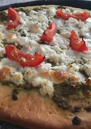 A picture of Pesto And Ricotta Pizza.