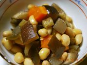 A picture of soy sauce soybeans