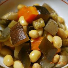 A picture of Easy Basic Five-Ingredient Simmered Beans (Gomoku Mame).