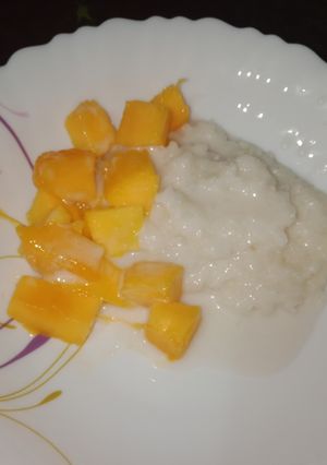 A picture of Mango Sticky Rice.