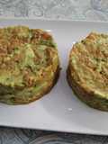 Doble tarta de aguacate, tomate y salmón ahumado con mostaza