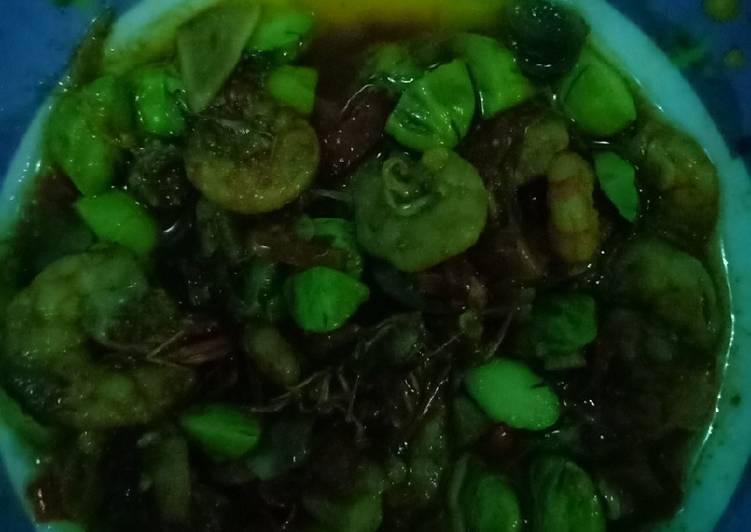 Resep Udang pete saus tiram pedas yang simpel