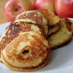 A picture of Oatmeal cottage cheese apple pancakes.