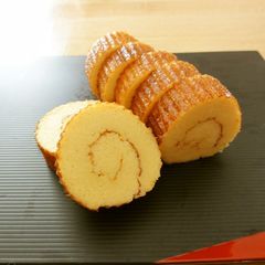 A picture of Beautifully Rolled Moist Date-maki (Rolled Fishcake Omelette).