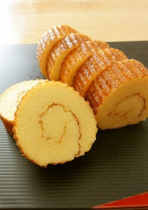 A picture of Beautifully Rolled Moist Date-maki (Rolled Fishcake Omelette).