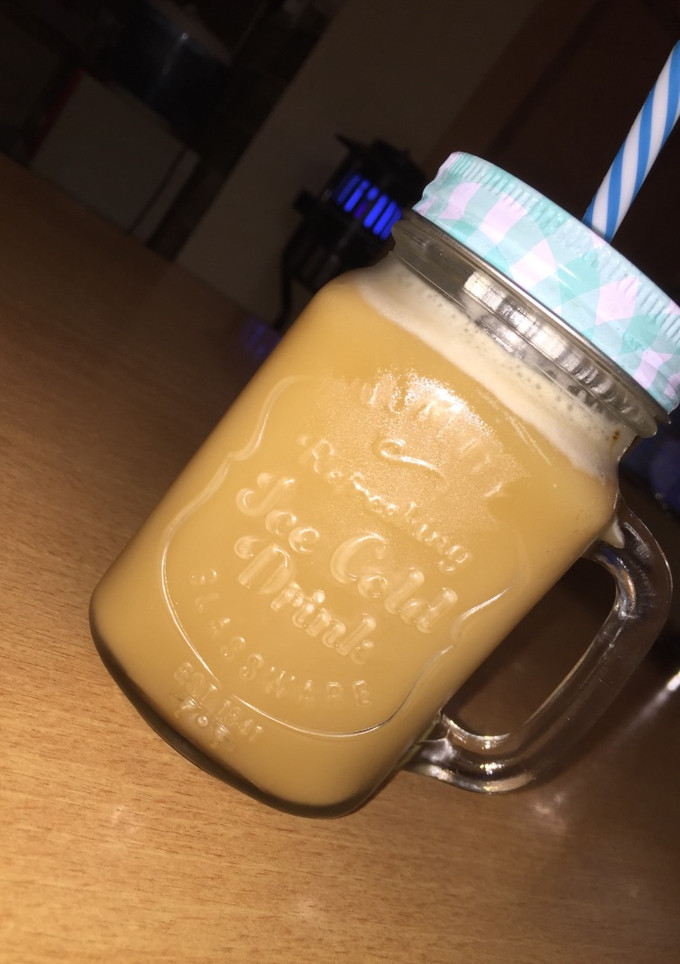 A picture of How to make an iced latte✨.