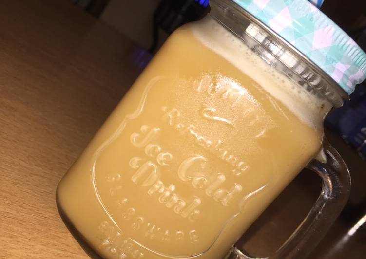 Step-by-Step Guide to Make Tasty How to make an iced latte✨