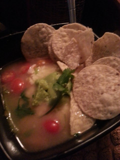 A picture of Caldo de pollo.