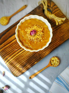 عکسی از دستور کاچی آرد نخود چی با آرد سمولینا🥣