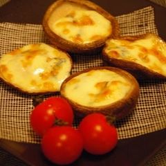 A picture of 5 Minute Side Dish! Shiitake and Blue Cheese.