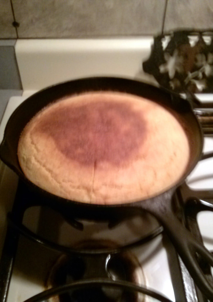 A picture of Corn Bread.