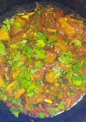કારેલા નું શાક (Karela Shak Recipe In Gujarati) રેસીપી મુખ્ય ફોટો