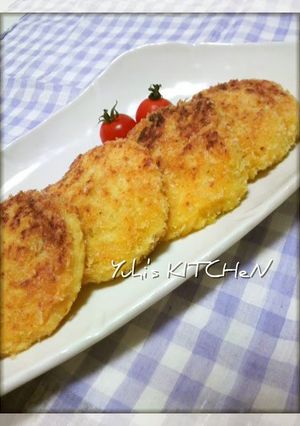A picture of Sublime Non-Fried Creamed Corn Tofu Croquettes.