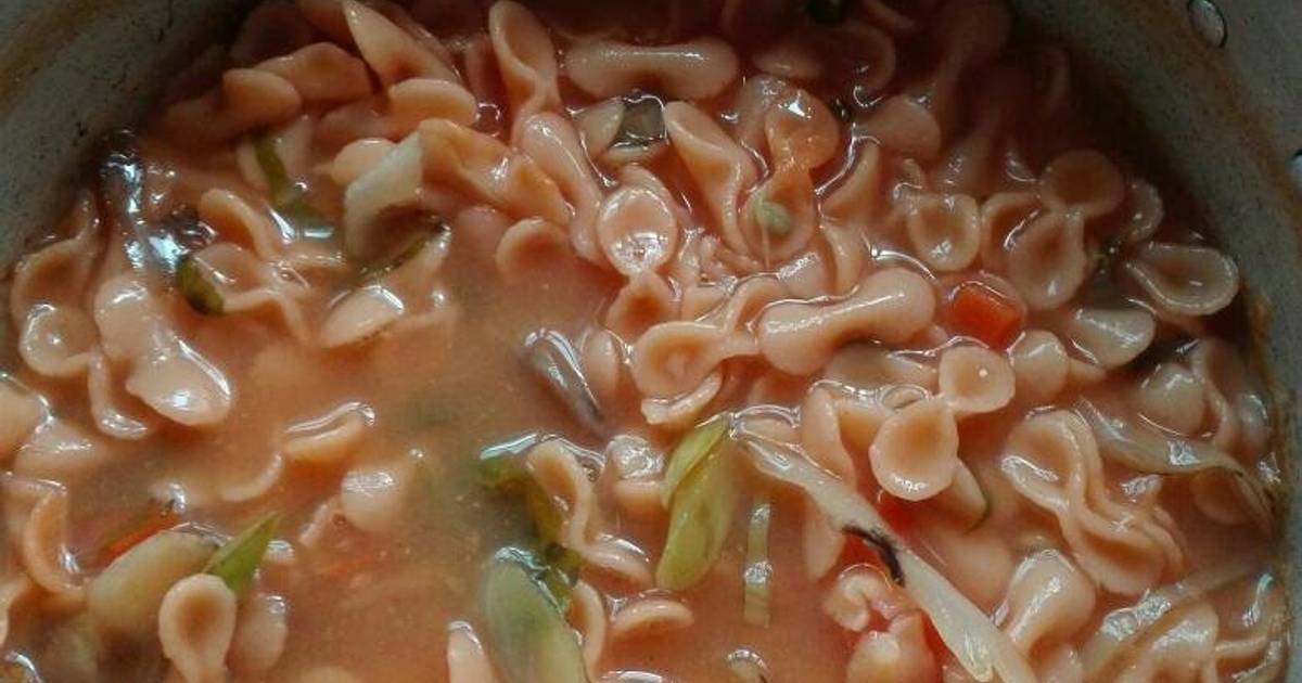 Sopa aguada con verduras Receta de Aline Oliva- Cookpad