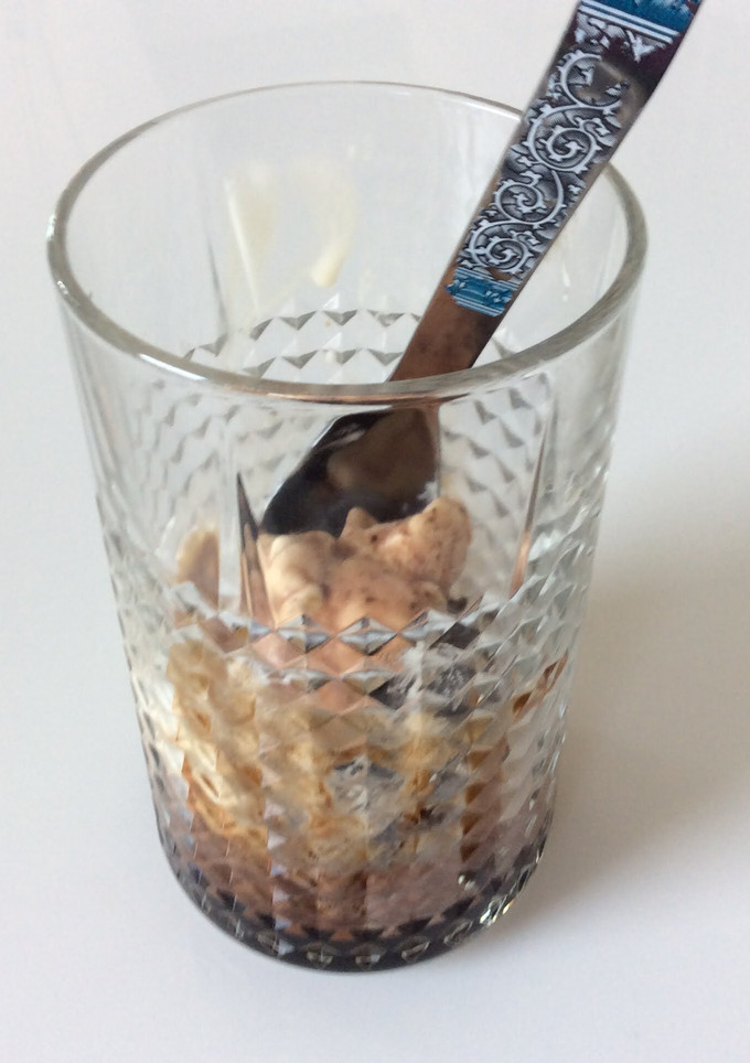 A picture of Oreo Affogato Dessert.