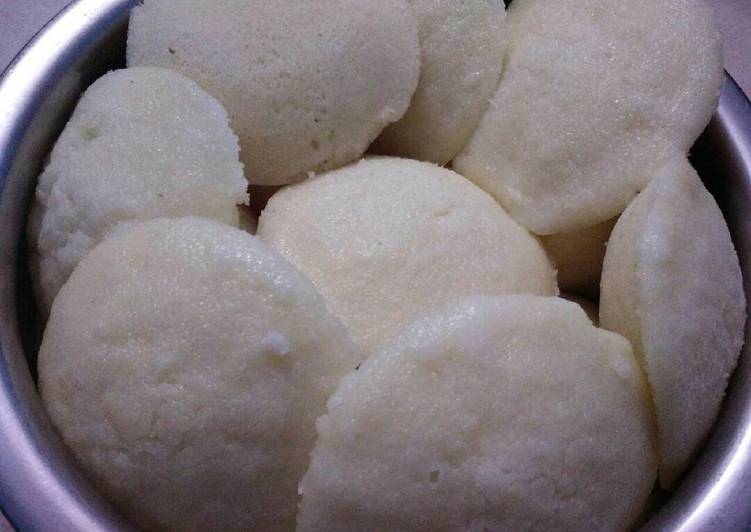 Simple Way to Make Award-winning Suji idli