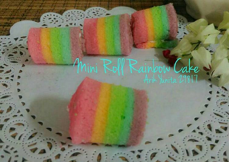 Resep Miniroll Rainbow cake ny.liem ekonomis dan lembut yang Bisa Manjain Lidah