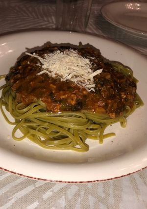 Una foto de Salsa de carne con acelgas para pastas