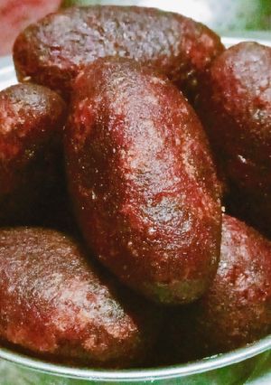 রাঙা আলুর গোলাপ জামুন (ranga aloor golap jamun recipe in Bengali) রেসিপির প্রধান ছবি