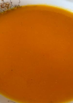 Una foto de Crema de Zanahoria Vegana