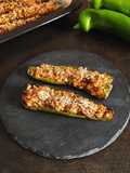 Peperoni cornetti al forno con farro salsiccia ed erbe provenzali