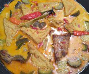Resep Mudah Mangut ikan asap plus tahu dan terong hot Sedap Resep Mudah Mangut ikan asap plus tahu dan terong hot Sedap