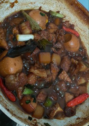 Foto resep Babi kecap, kentang dan telur