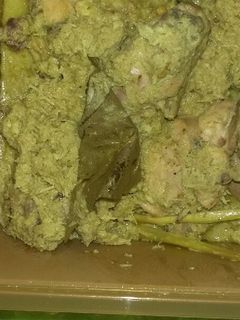 Foto resep Ungkep ayam goreng serundeng