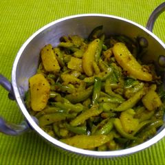 A picture of Tinda potato sabji.