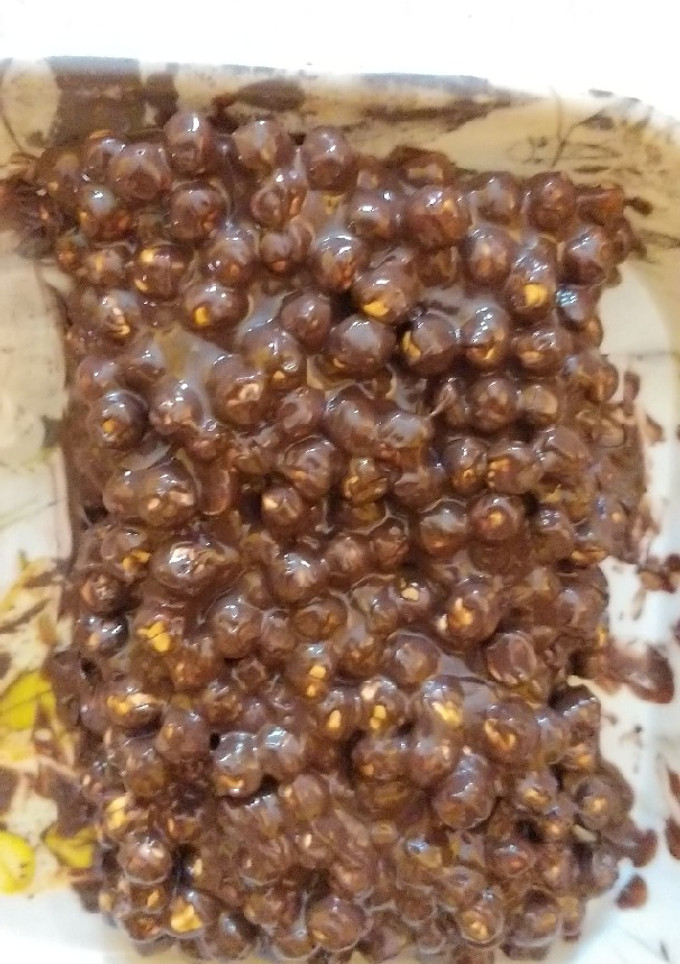 பொரிகடலை சாக்கோ பார்🍫(roasted chana dal chocobar recipe in tamil) செய்முறை முக்கிய புகைப்படம்