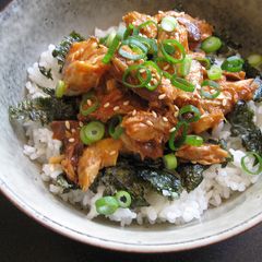 A picture of Gochujang Mackerel Rice Bowl.