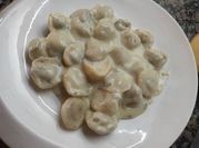 Una foto de roquefort carne