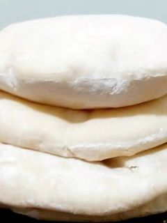 Una foto de Pan Árabe (PITA)