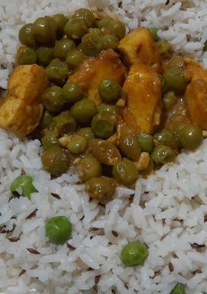 मटर पनीर (Matar Paneer recipe in hindi) रेसिपी मुख्य फोटो
