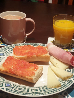 Una foto de Desayuno rico rico con productos de la tierra (6a semana)