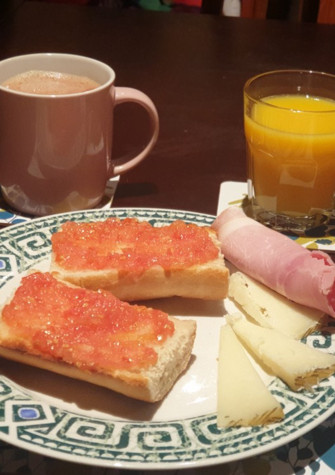 Una foto de Desayuno rico rico con productos de la tierra (6a semana)
