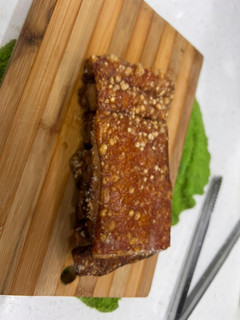 脆皮燒肉 的食譜成品照片
