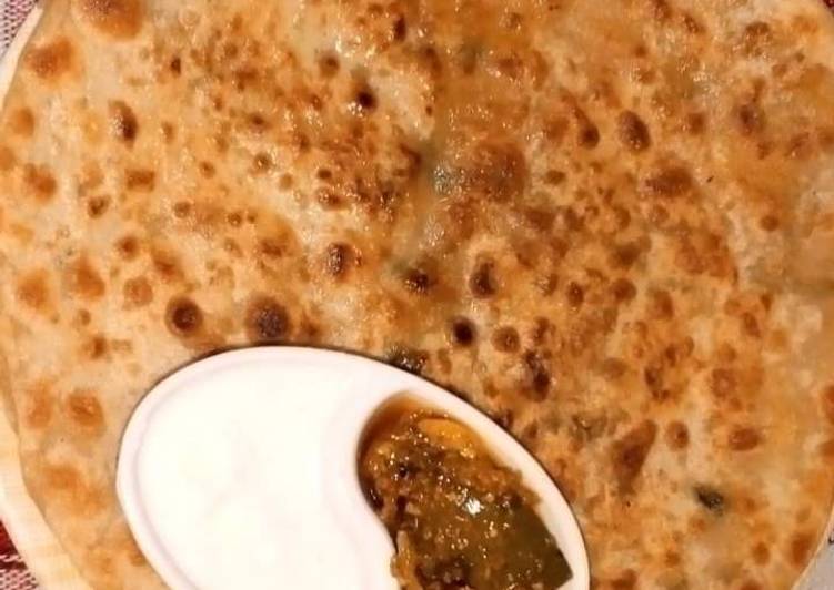 Aloo ka Paratha (Potato Paratha)