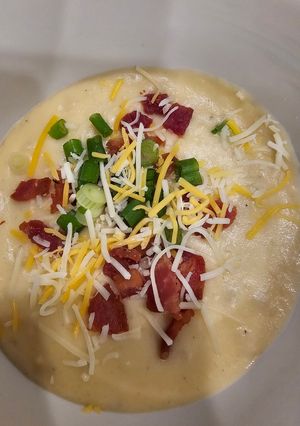 A picture of Loaded Potato Soup.
