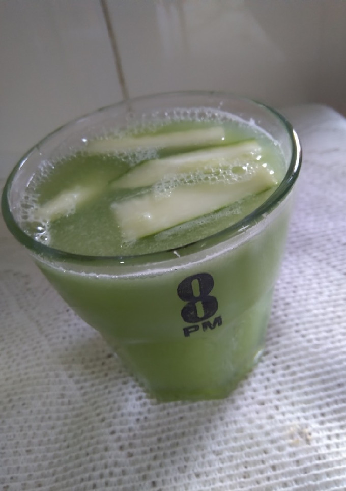 A picture of Cucumber Lemon Juice.